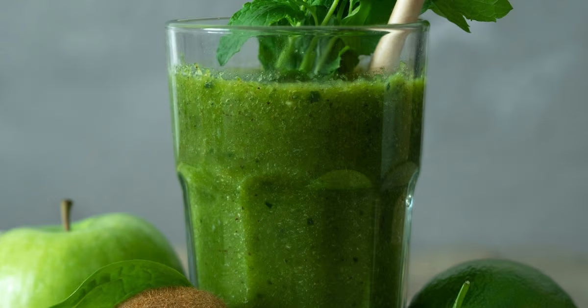 Super Green Smoothie with Seeds